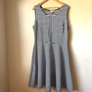 Janette Plus USA black and white dress